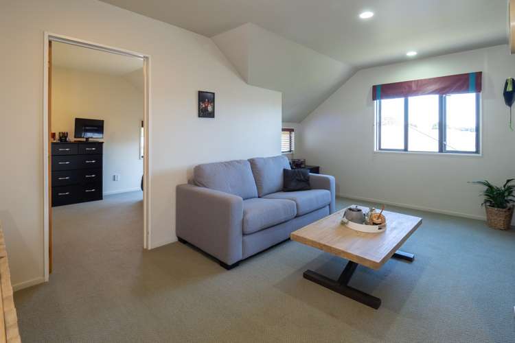 60 Kelvin Crescent Allenton_14