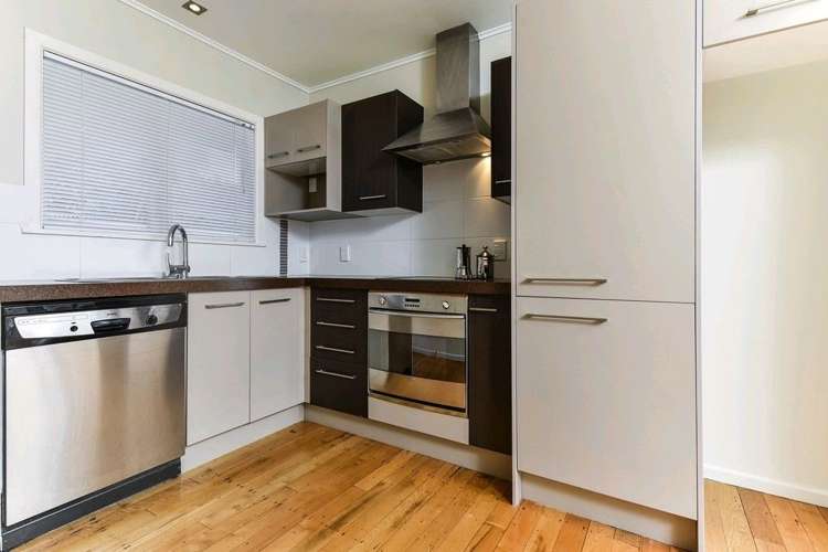 2/12a Sanders Avenue Takapuna_8