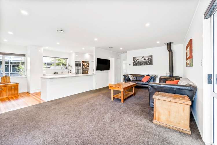 5 Seabar Place Glen Eden_3
