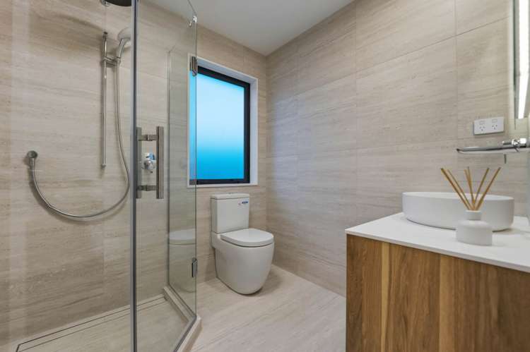 142 Ninth View Avenue Beachlands_27