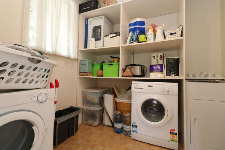 18 Costley Street Carterton_11