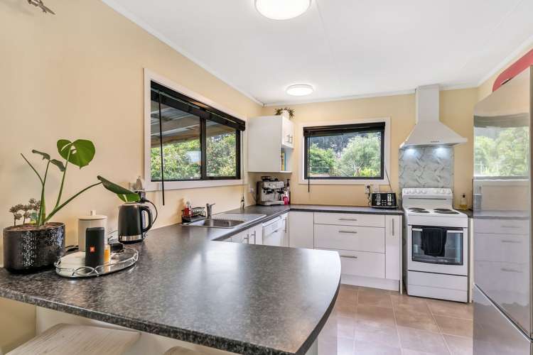 49 Leinster Avenue Raumati South_9