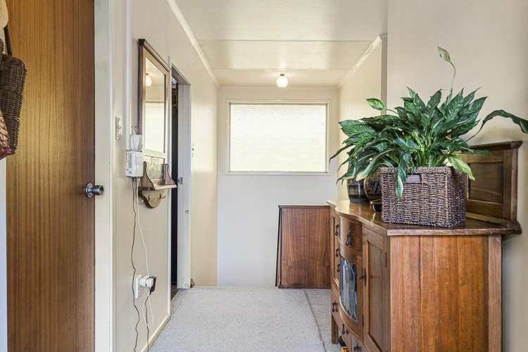 100 Centennial Avenue Waitara_14