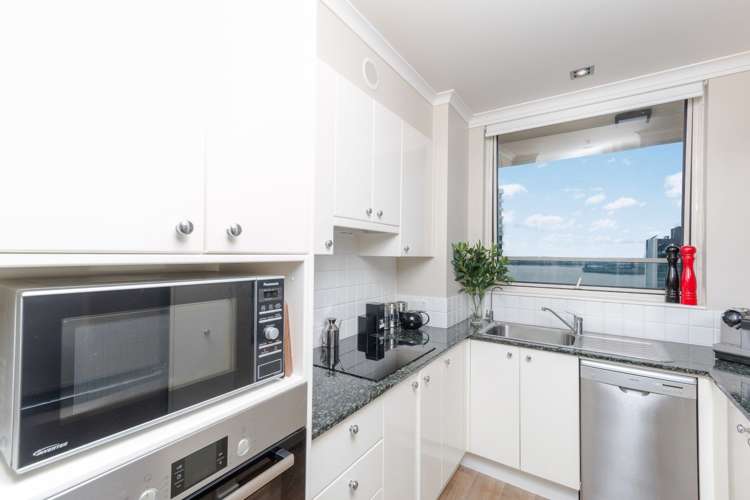 2004/8 Albert Street Auckland Central_23