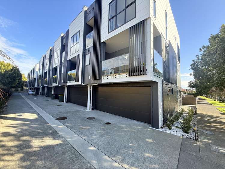 5/12 King Edward Avenue_1