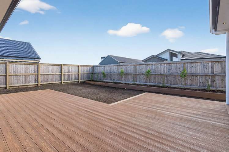 24 Beveridge Road One Tree Point_31