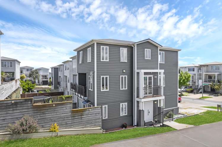 57 Arrowsmith Drive Flat Bush_3