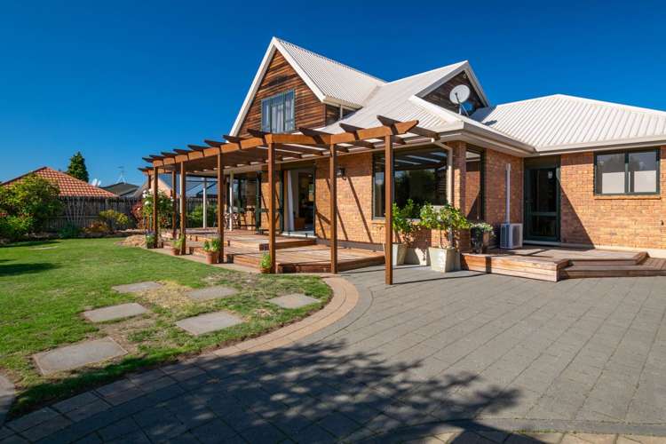 20 Karina Crescent Redwoodtown_20