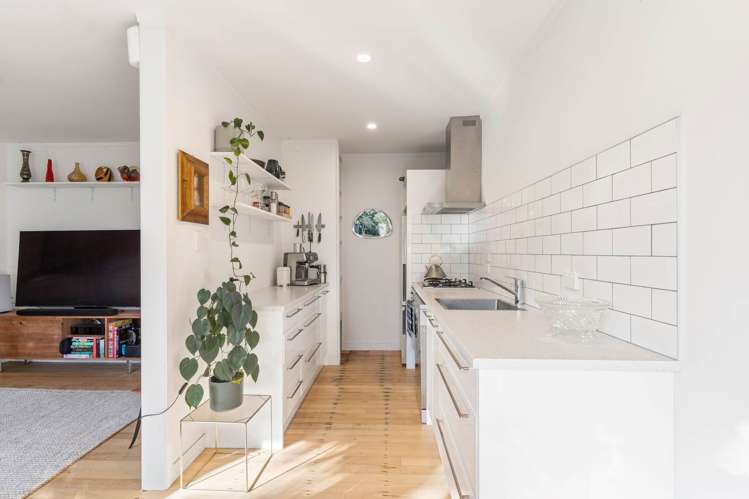 4/14 Poronui Street Mount Eden_10