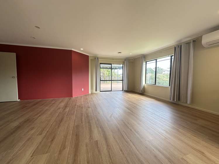 13 Brunswick Rise Mangere_5