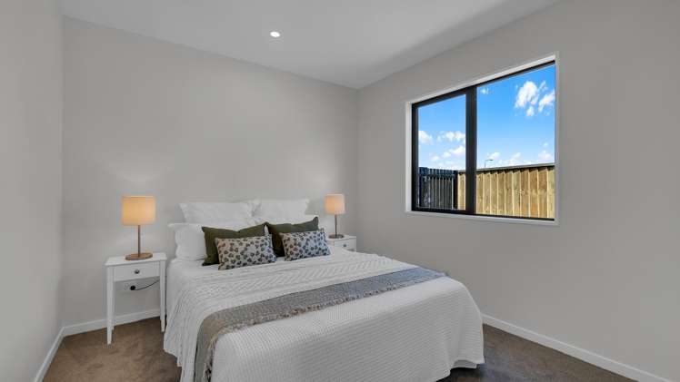 22 Falcons View Drive Rolleston_13