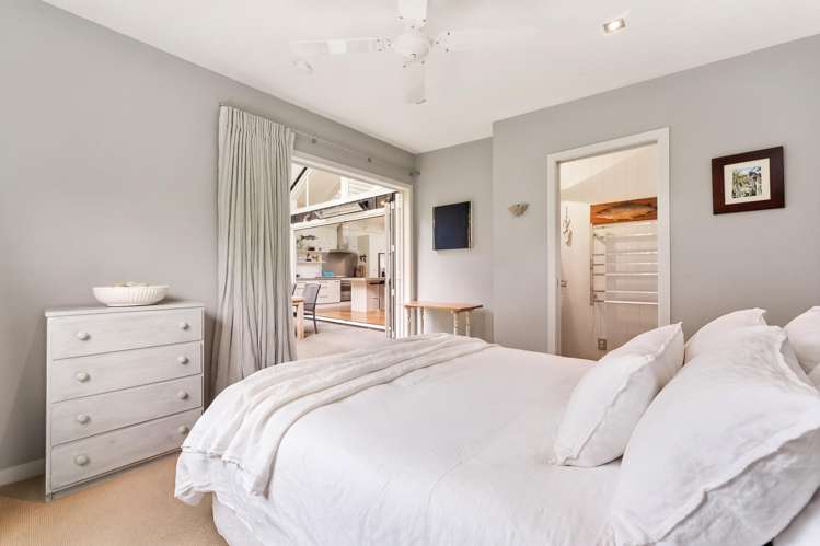 Cabin 10, 1116 Takatu Road Matakana_21