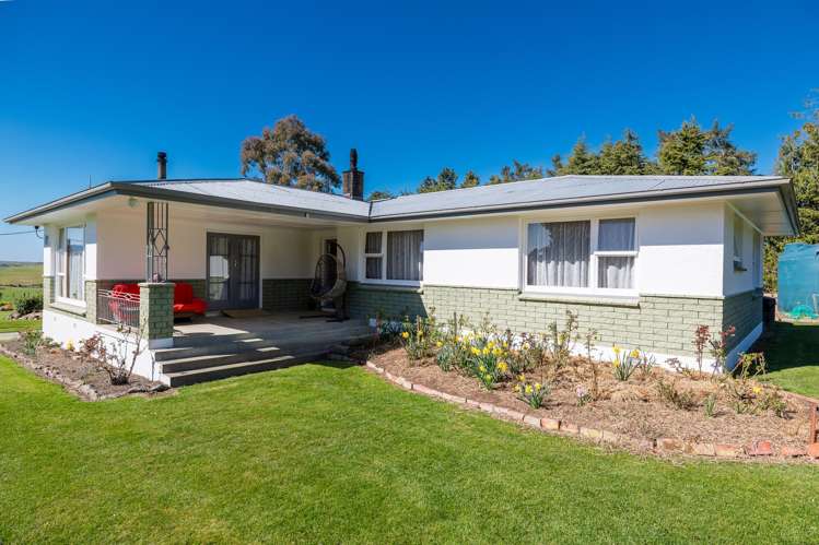 467 Waihaorunga Back Road Waimate_17