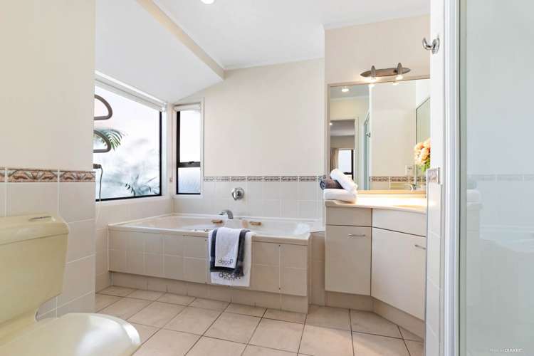 78 Halsey Drive Lynfield_13