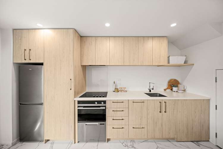 10/131 Merivale Lane_1