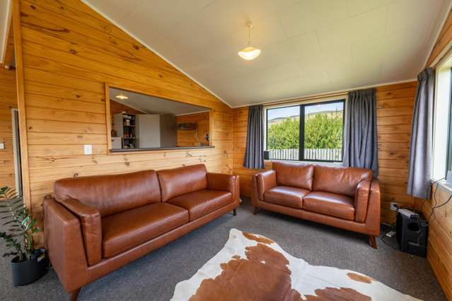 591B Waimea Valley Road Mandeville_2
