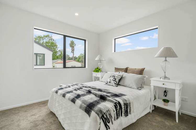 4/135 Lancaster Road Beach Haven_14