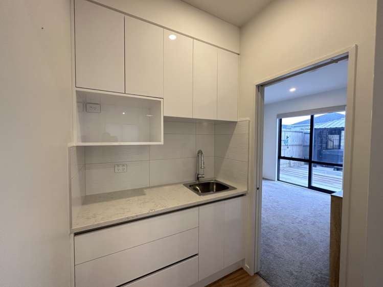 13 Paripari Street 10673_6