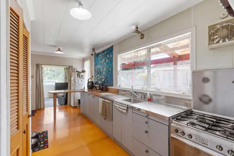 64a Broadway Waitara_14