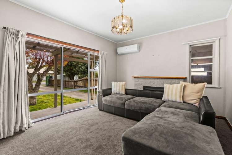 84 Latham Street_1