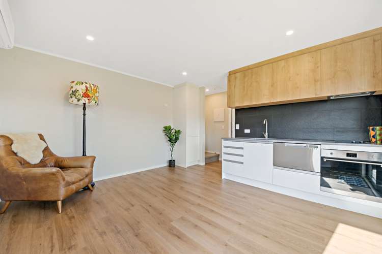 1 Ware Place Pakuranga Heights_11