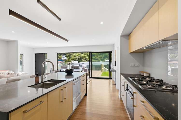 1 Ara Haewai Houghton Bay_8