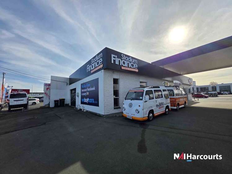 206 Ferry Road Waltham_41