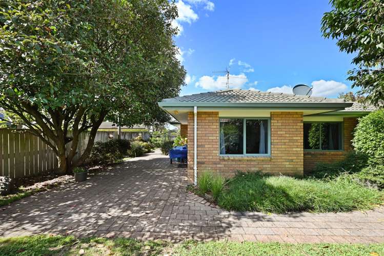 33 Diomede Glade Flagstaff_2