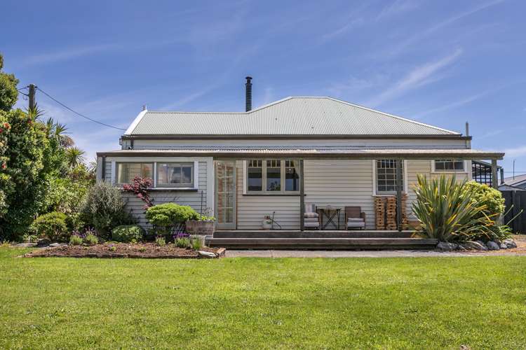 87 Blake Street Blaketown_13