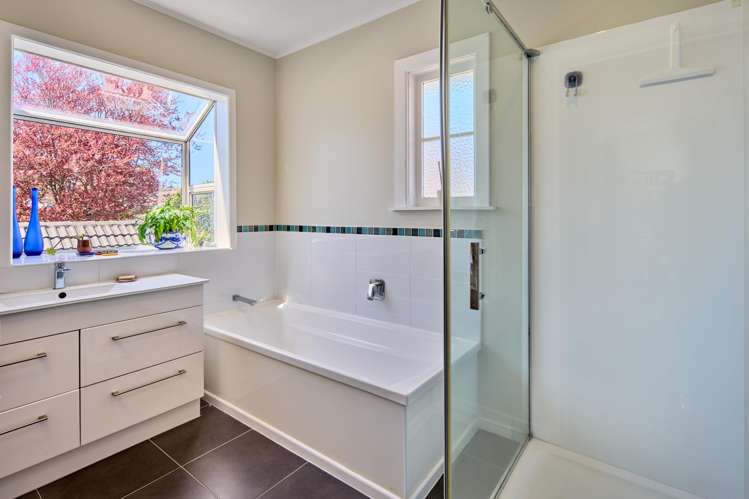 9 Totara Crescent Woburn_22