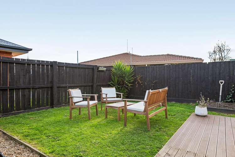 2 Wildberry Street Woolston_16