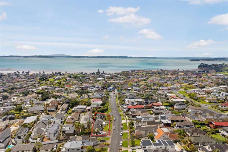 11a Takutai Avenue Bucklands Beach_24