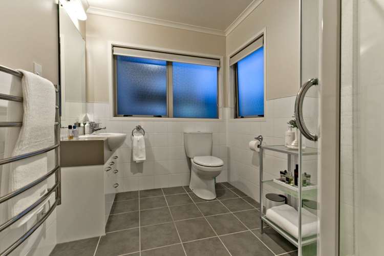 8 Malin Place Pinehill_12