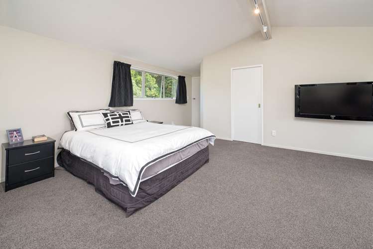 49 Lawrence Crescent Hillpark_16