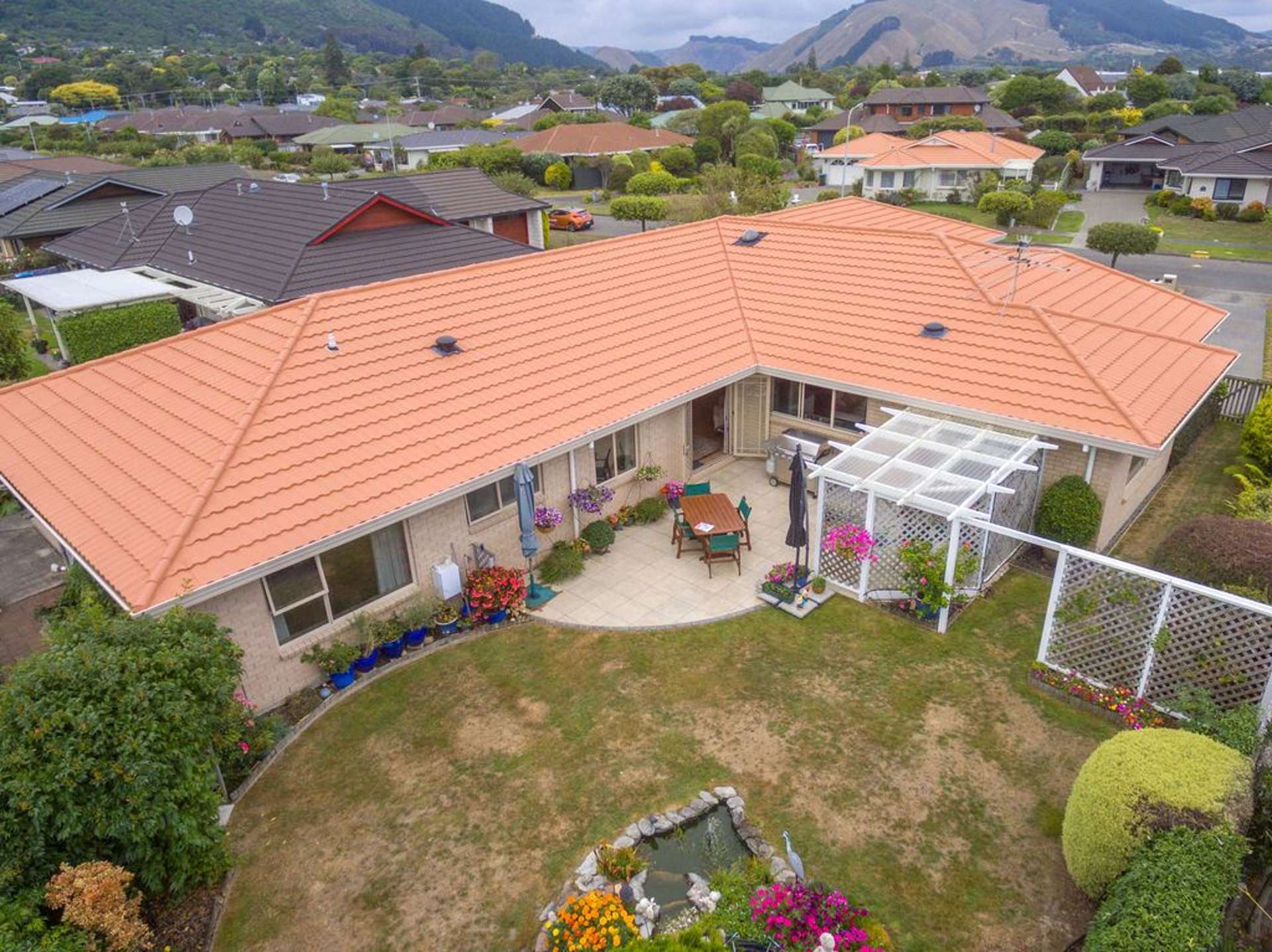 19 Cranbrook Grove Waikanae_0