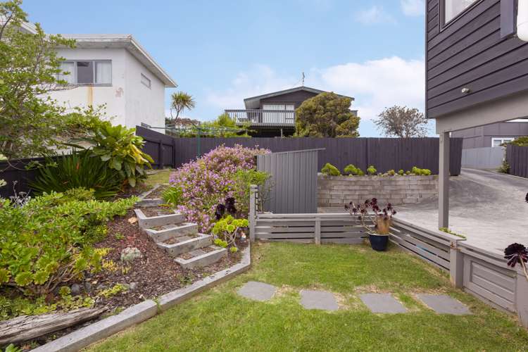 70a Marine Parade Mellons Bay_25