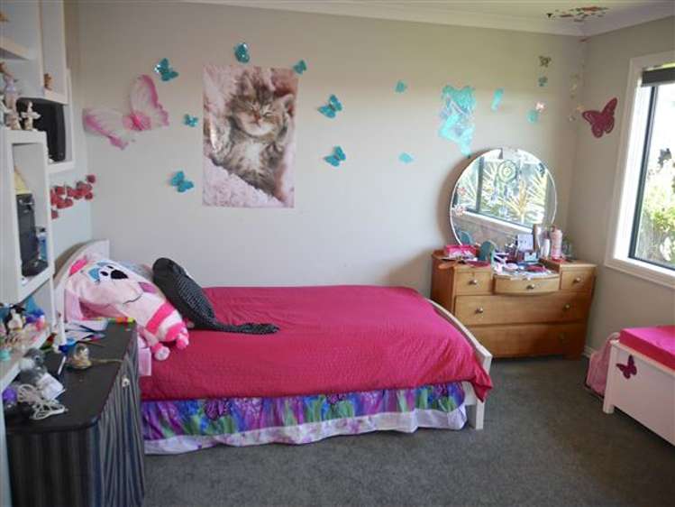 6 Manukaka Heights Hurdon_13