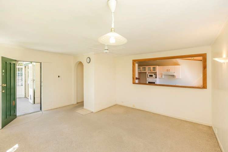 37 Kinross Street Blockhouse Bay_9