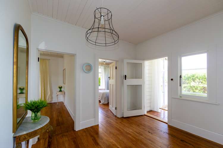 29 Latham Street Napier South_7