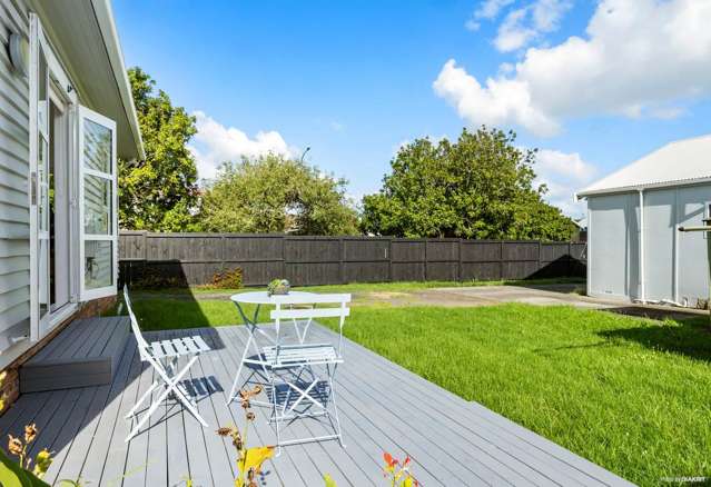 31 Springleigh Avenue Mount Albert_3