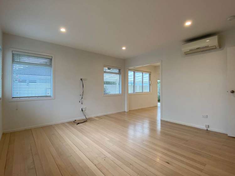 62 Neil Avenue Te Atatu Peninsula_3