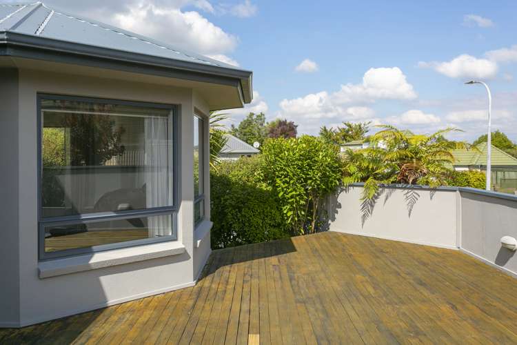 2/94 Harvey Street Waipahihi_27