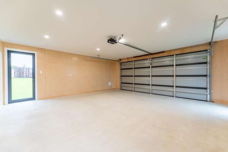 9 Whitehaven Street Weston_12