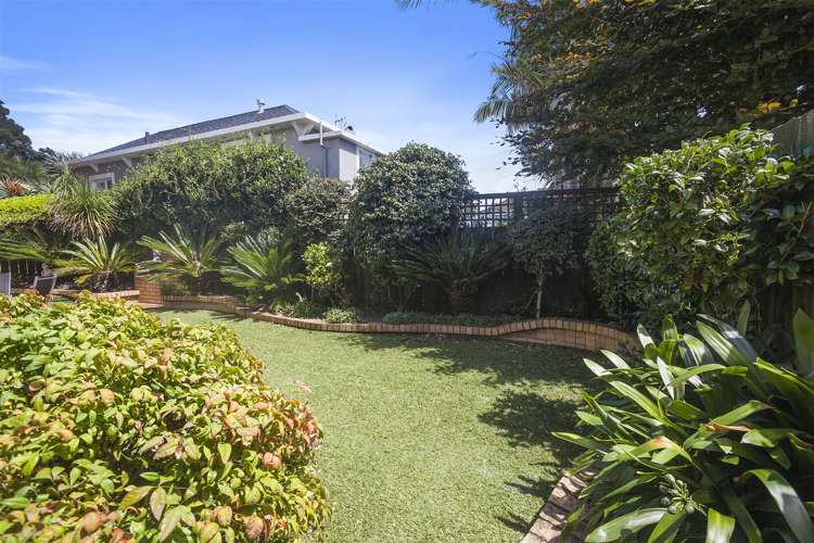 1/71 Kitchener Road Milford_14