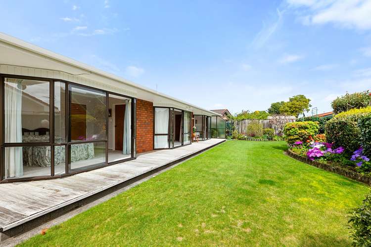 9 Boulevard Drive Merrilands_19