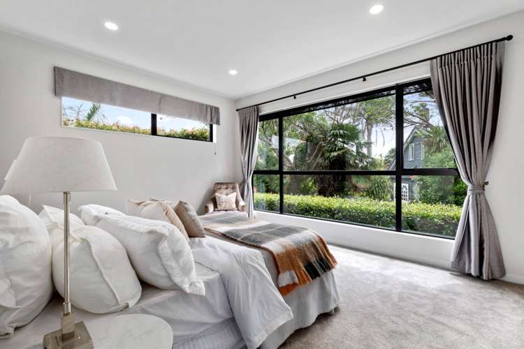 6 Kowhai Street Takapuna_11