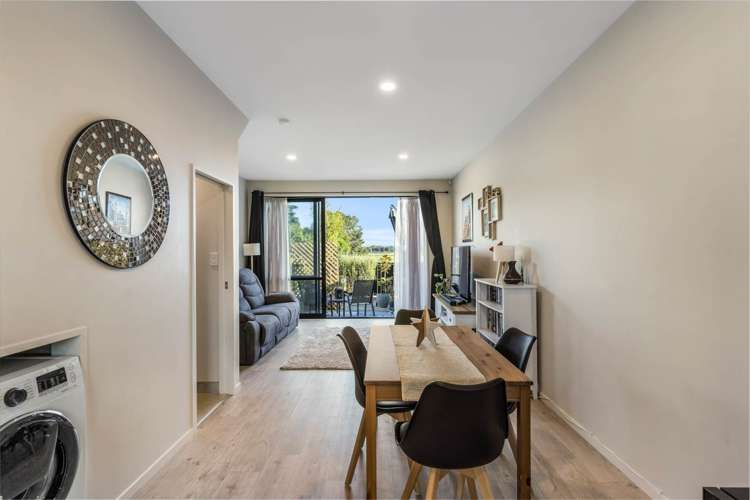 69 Walsh Road Papakura_12