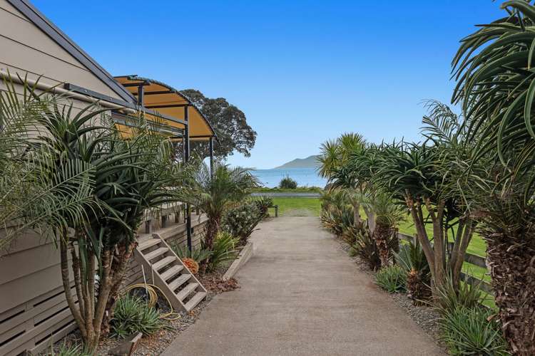 21 Orete Point Road Waihau Bay_17