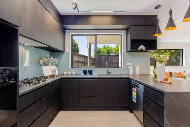 67D Forrest Hill Road_1