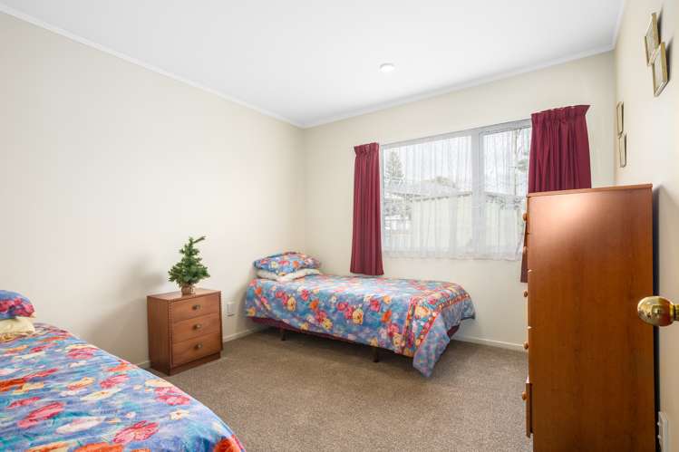2c James Street Plimmerton_11